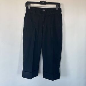 Y2K Black Capri Pants 